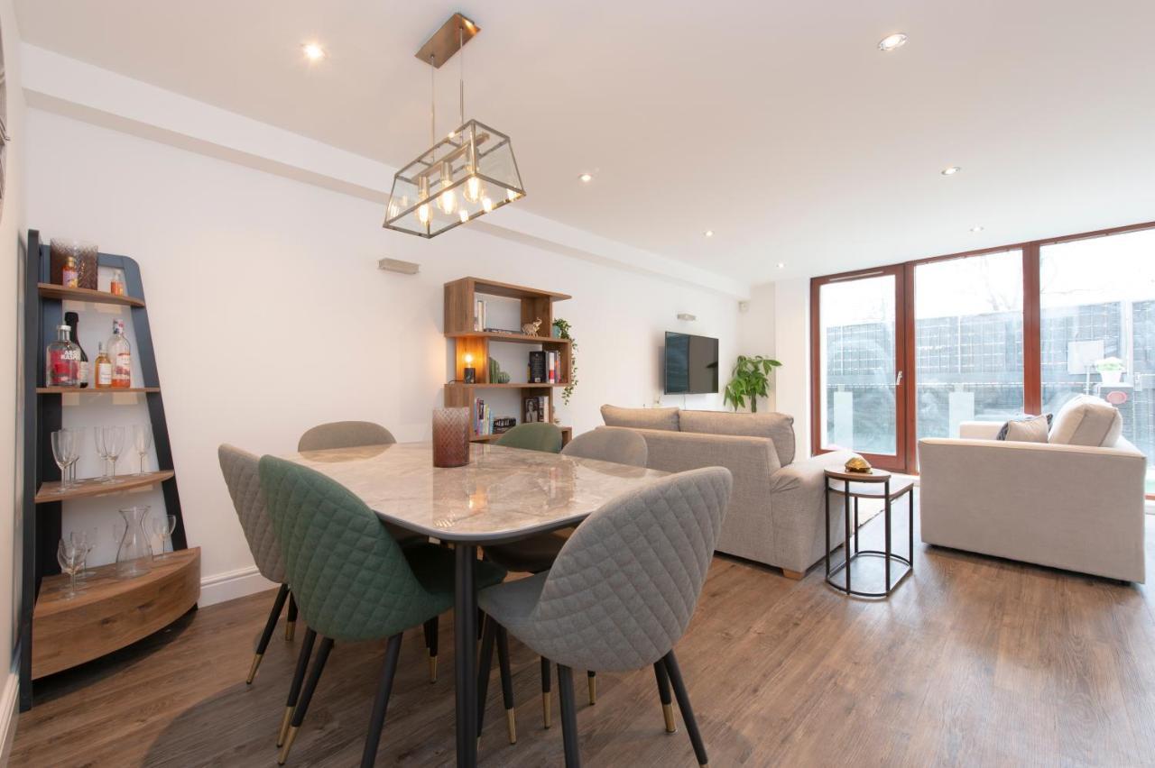 City Living Apartments Лондон Екстериор снимка